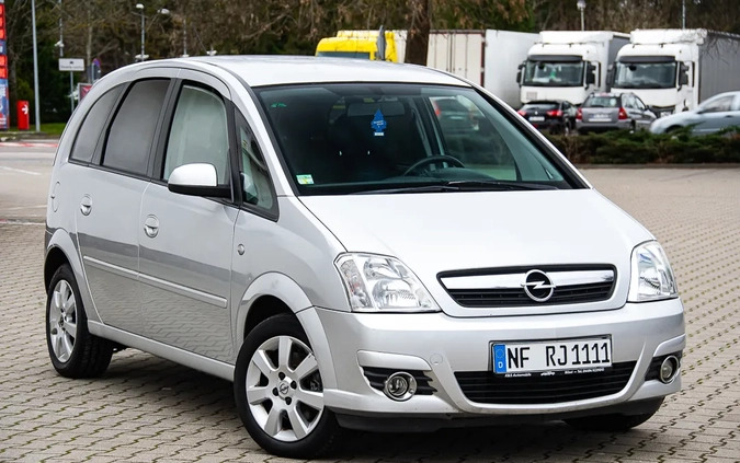 Opel Meriva cena 9900 przebieg: 232000, rok produkcji 2006 z Maszewo małe 562